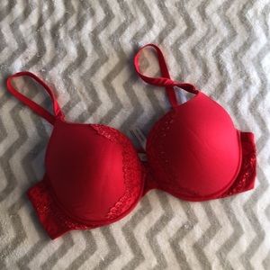 Victoria’s Secret Perfect Shape Bra